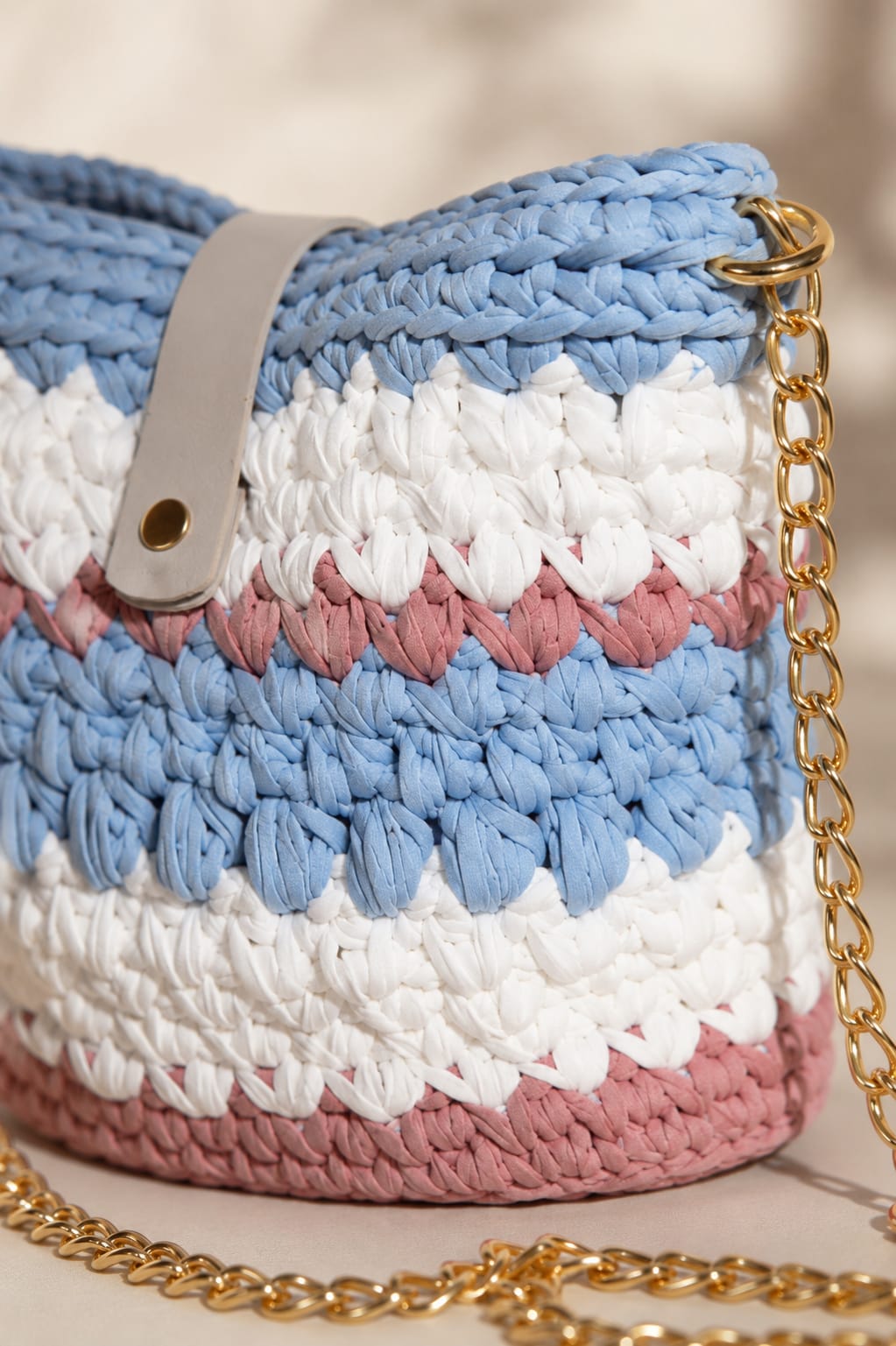 Bolsa de Crochê Tricolor